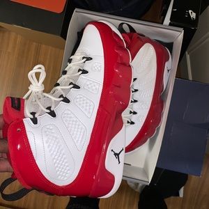Jordan Retro 9